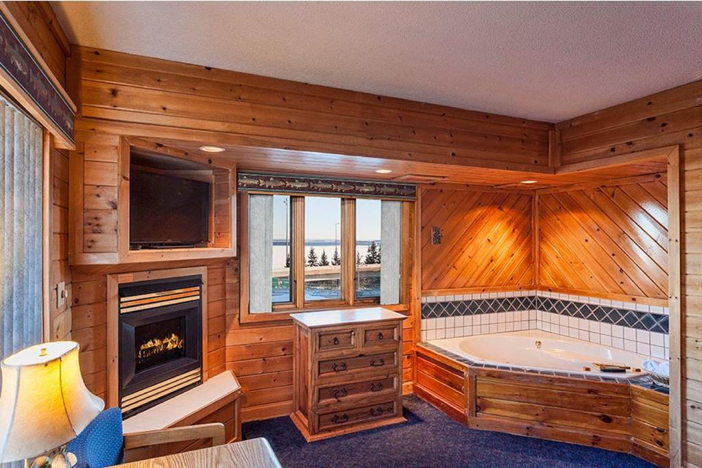 Voyageur Lakewalk Inn Duluth Zewnętrze zdjęcie
